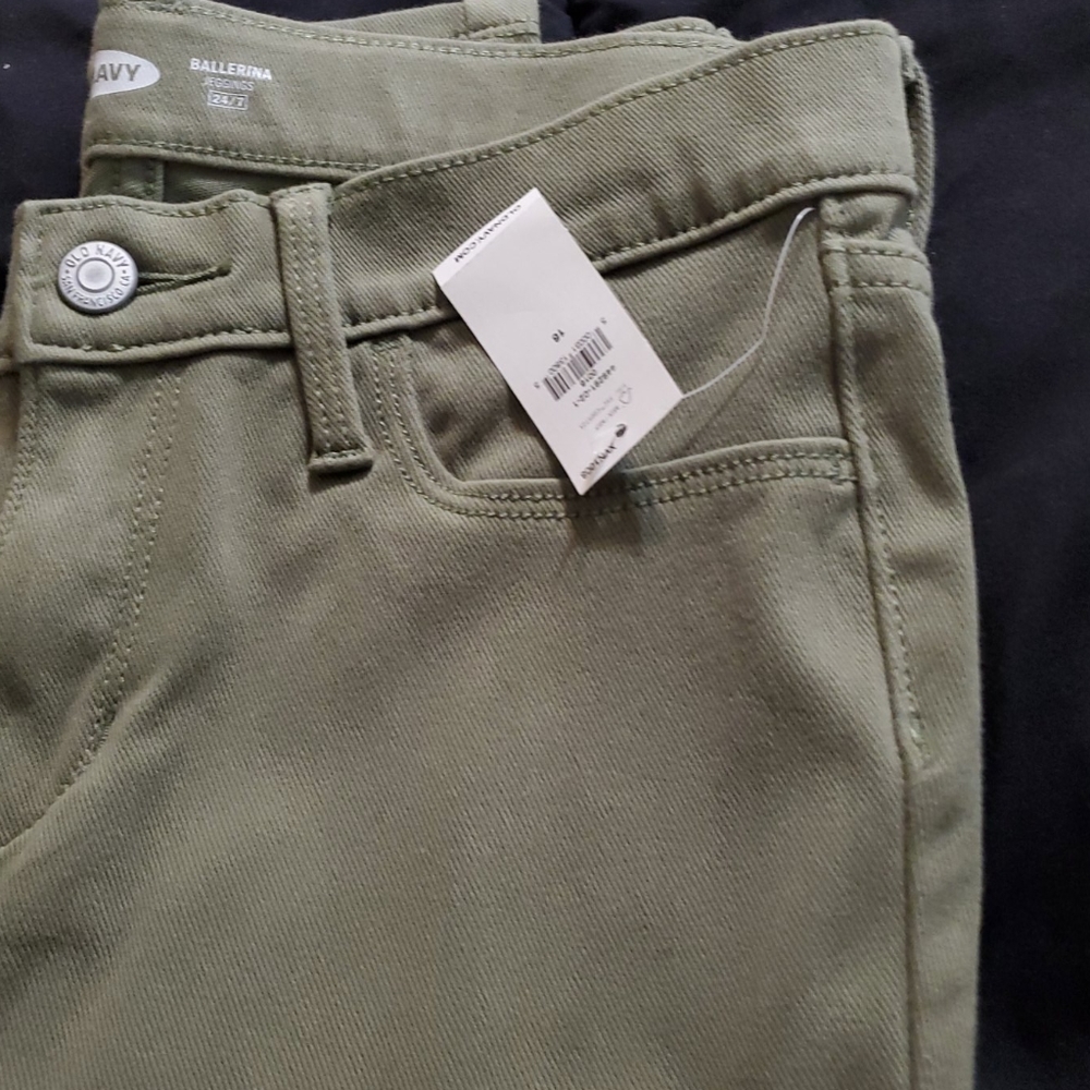 Brand new old navy pant